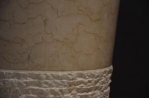 Vasque sur pied en marbre beige AQUA